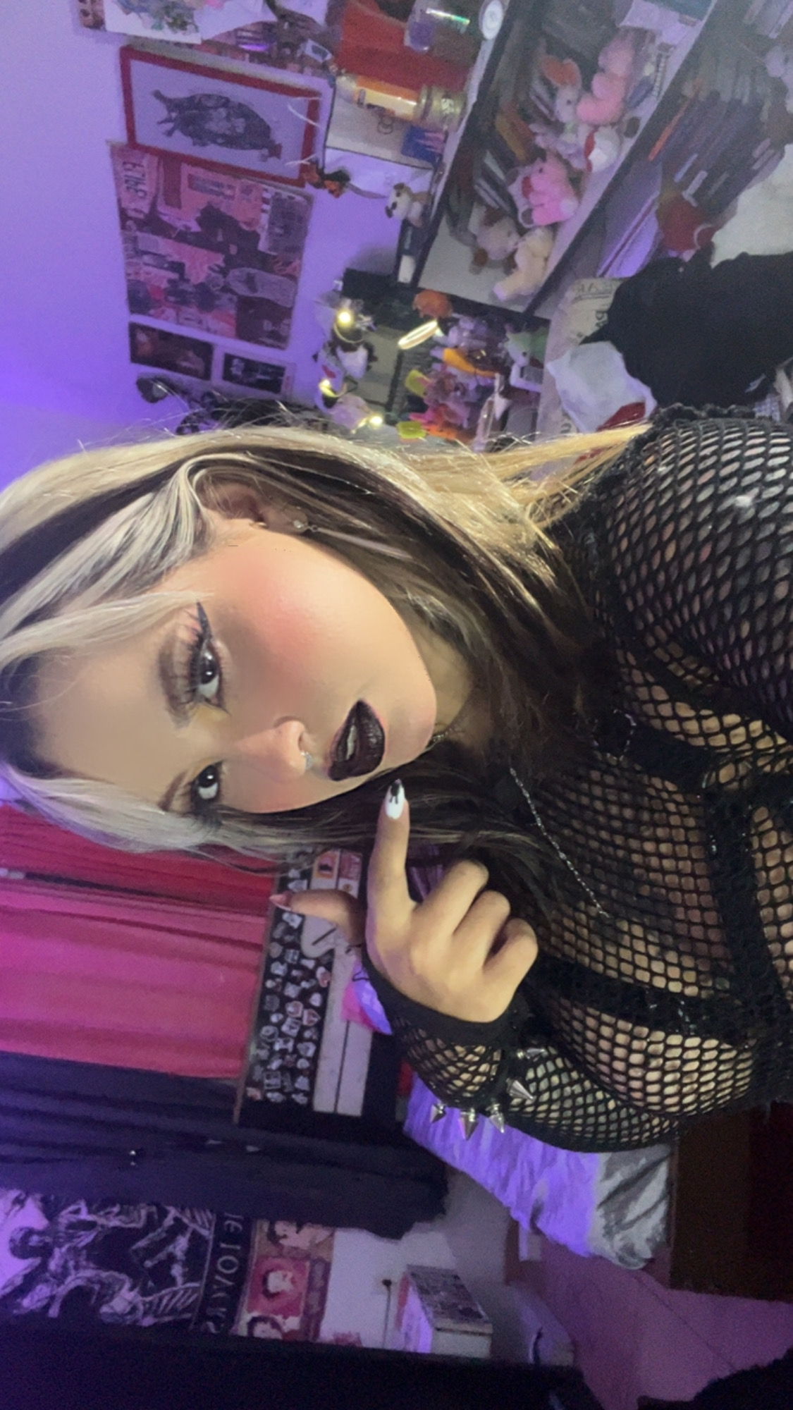 Sabrina Preview 6
